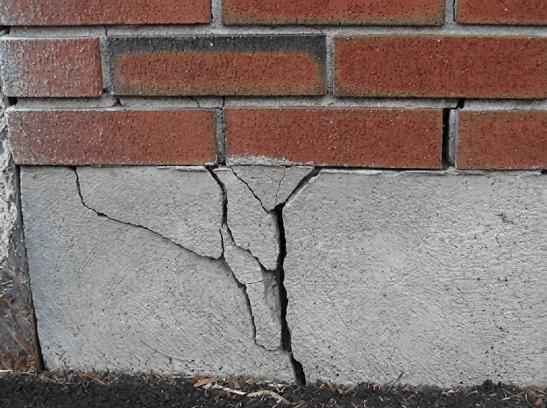 Concrete foundation with serious structural damage in Richmond, VA